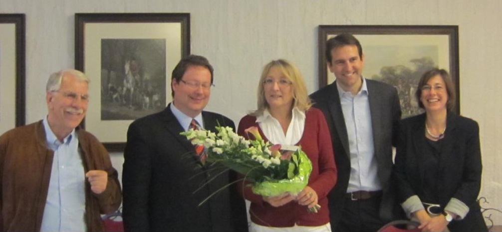 Gabriele Voll-Oelke (Mitte)  folgt Gerold Czajor (links) im Amt des CDA-Vorstands im Kreis. Mit im Bild Bundestagsabgeordneter Andreas Jung, der CDA Landesvorsitzende Dr. Christian Bäumler sowie die stellvertretende CDU Kreisvorsitzende Cornelia Bambini-Adam. swb-Bild: Thum